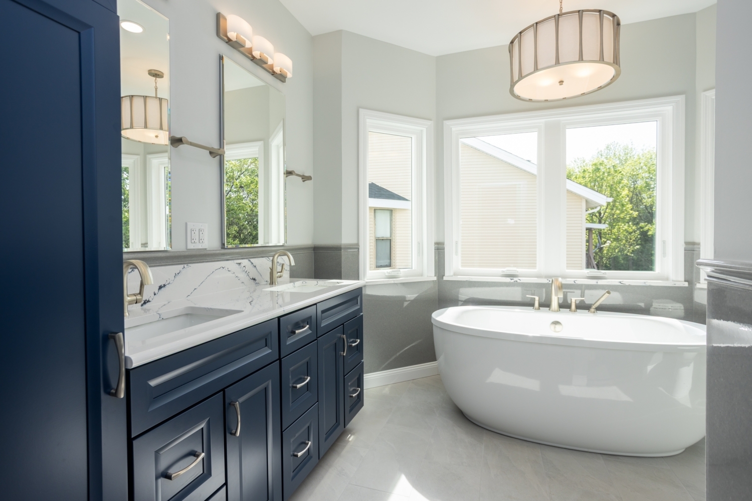 Kitchen & Bathroom Remodeling in St. Louis, MO - bathroom-1
